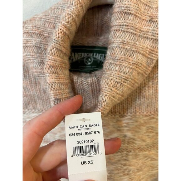 NWT American Eagle Light Pink Pattern Winter Pullover Turtleneck Sweater X-Small - Picture 4 of 5